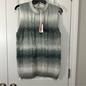 NWT Elegant Ombre Knit Sleeveless Sweater